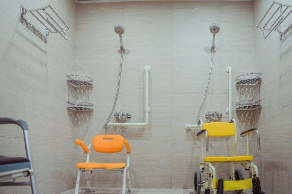 专收术后康复老人哪家护理院有专业康复设施？幸福颐养护理院、天坛兆如老年养护中心配套完善 2026最新(图21)